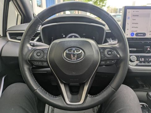 Used 2025 Toyota Corolla XSE FWD image 7