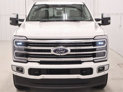 New 2026 Ford F350 Platinum w/ Platinum Plus Package image 4