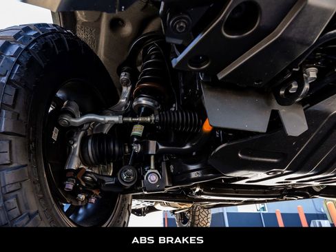 Used 2025 Lexus GX 550 w/ Accessory Package (Z1) image 13