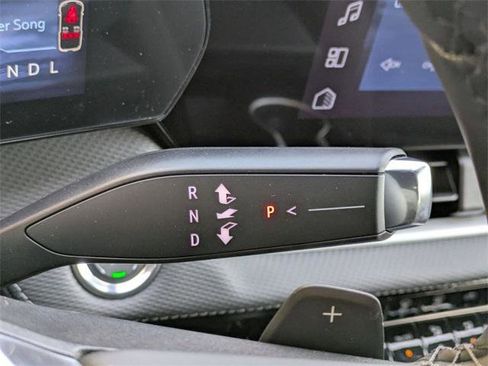 New 2026 Chevrolet Equinox LT image 23