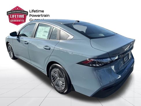 New 2026 Nissan Sentra SV w/ Floor Mat Package image 7