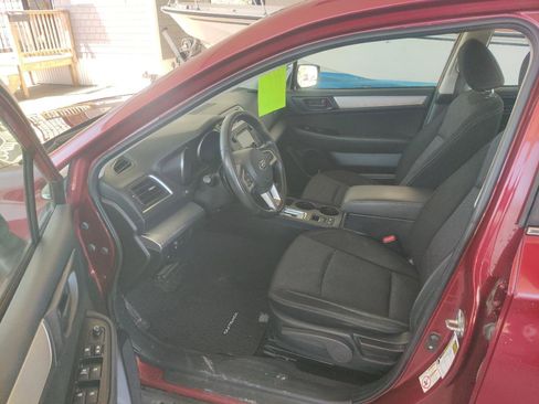 Used 2017 Subaru Outback 2.5i AWD/4WD image 11