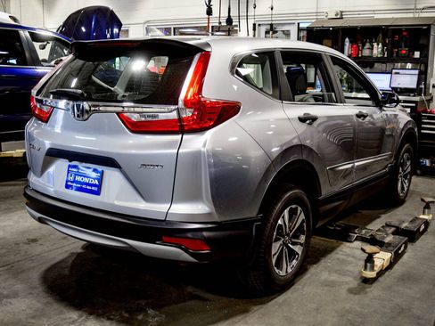 Used 2017 Honda CR-V LX image 16