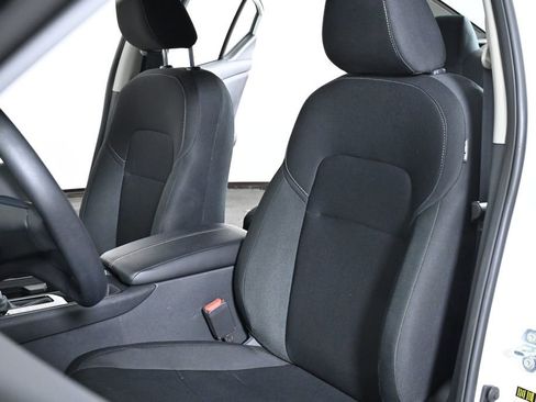 Certified 2025 Nissan Sentra S image 23