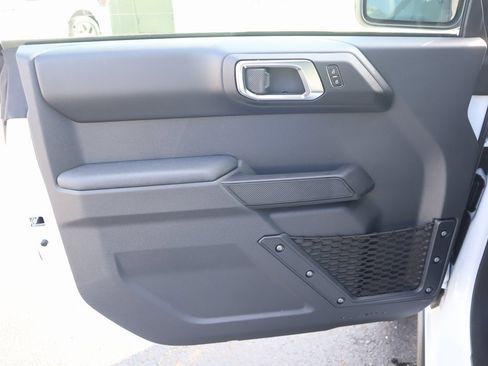 New 2025 Ford Bronco Badlands image 18