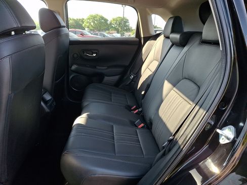 Used 2024 Honda HR-V EX-L image 10