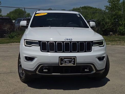 Used 2018 Jeep Grand Cherokee Limited AWD/4WD image 4