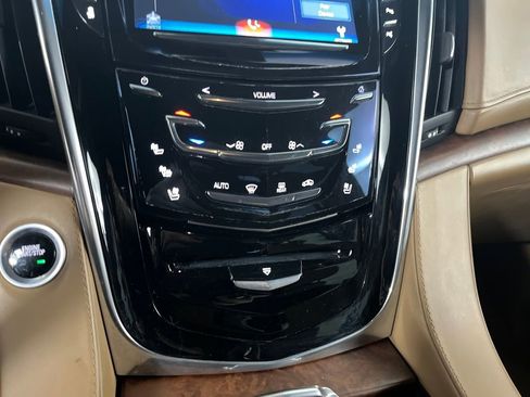Used 2017 Cadillac Escalade Platinum image 79