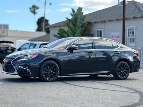 Used 2017 Lexus ES 350 FWD image 8
