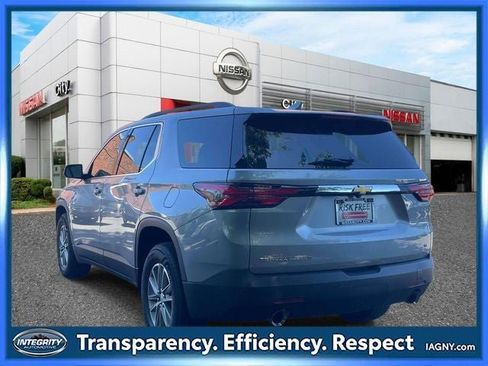 Used 2023 Chevrolet Traverse LT AWD/4WD image 8