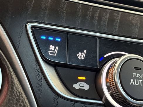 Certified 2021 Honda Accord Touring image 28