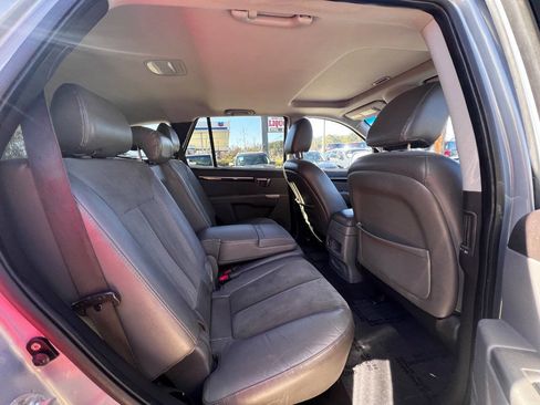 Used 2010 Hyundai Santa Fe SE w/ Premium Pkg 3 image 11