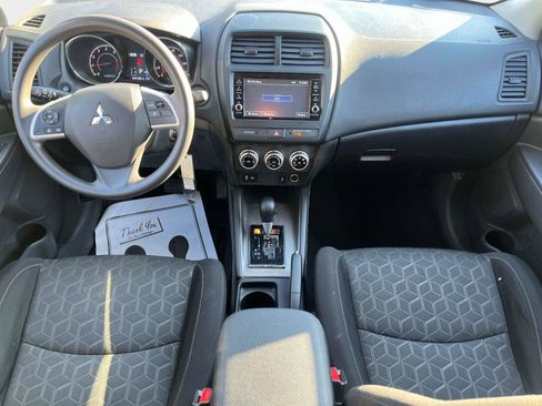 Used 2021 Mitsubishi Outlander Sport ES image 14