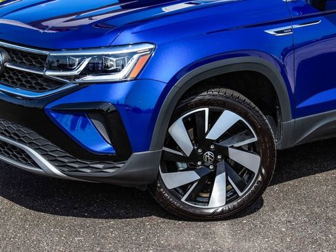 Used 2024 Volkswagen Taos SEL image 47