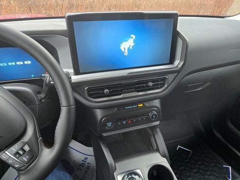 New 2025 Ford Bronco Sport Outer Banks w/ Sasquatch Outer Banks Package AWD/4WD image 9