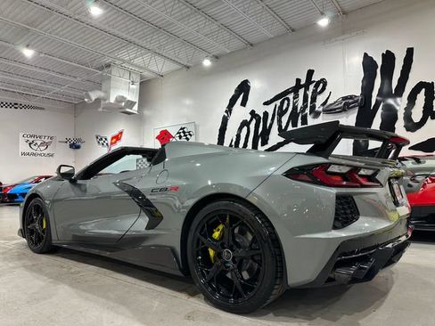 Used 2022 Chevrolet Corvette Stingray Premium Conv RWD image 4