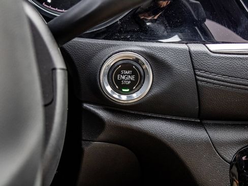 Used 2022 Buick Encore GX Essence w/ Experience Buick Package image 29