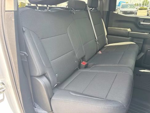 Used 2026 Chevrolet Silverado 1500 W/T w/ WT Value Package AWD/4WD image 15