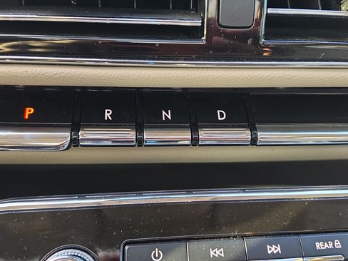 Used 2024 Lincoln Navigator Reserve AWD/4WD image 18
