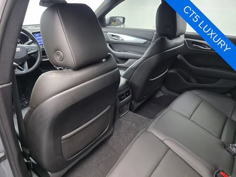 Used 2023 Cadillac CT5 Luxury RWD image 14