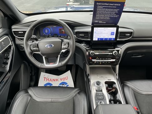 Certified 2022 Ford Explorer ST image 8