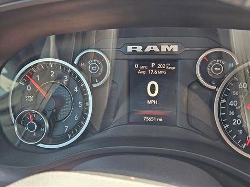 Used 2022 RAM 1500 Big Horn AWD/4WD image 10