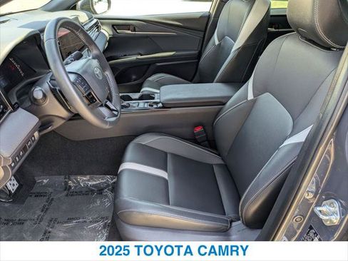 Used 2025 Toyota Camry SE w/ Multimedia Upgrade Package FWD image 20