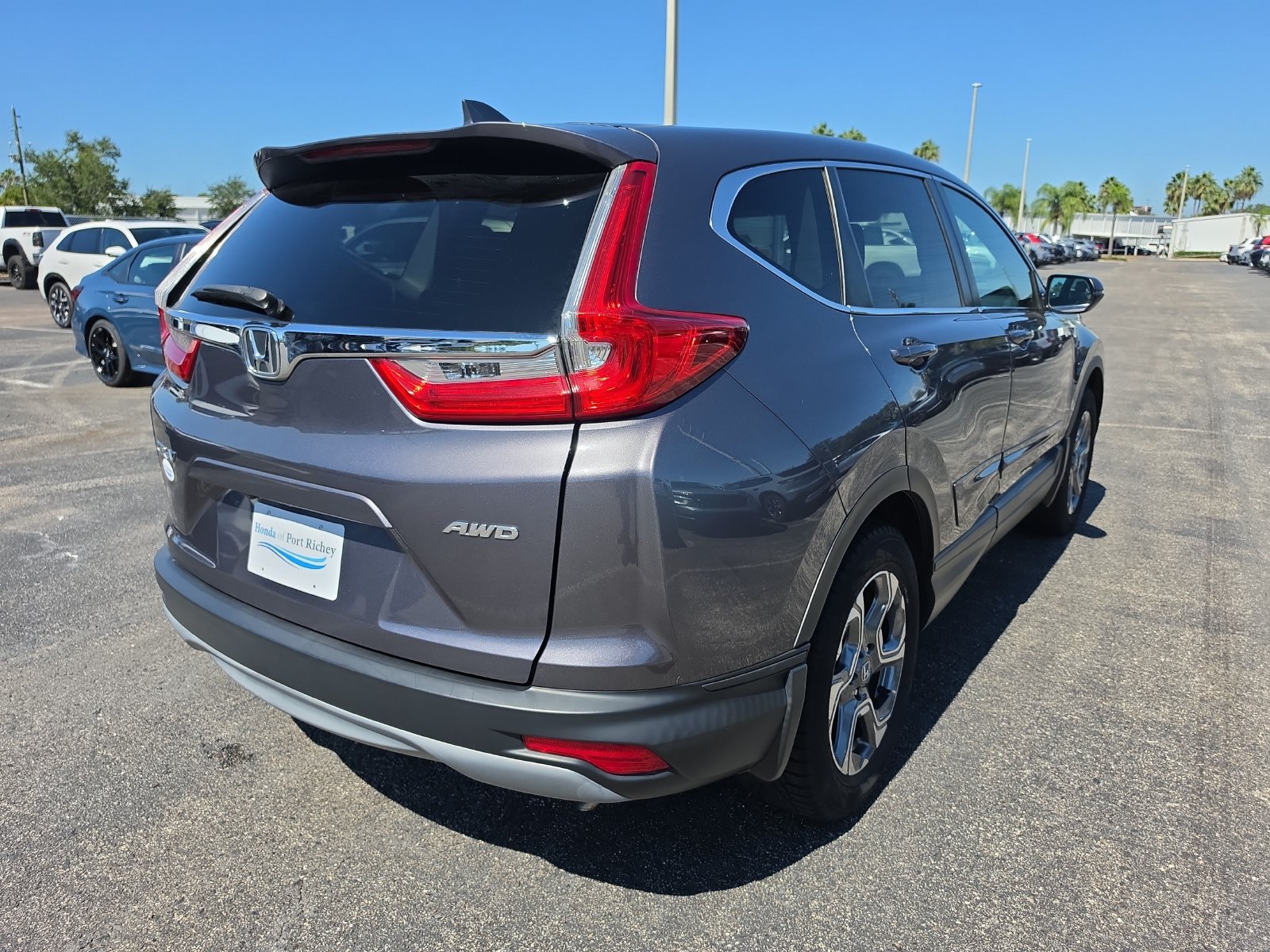 Used 2019 Honda CR-V EX image 4
