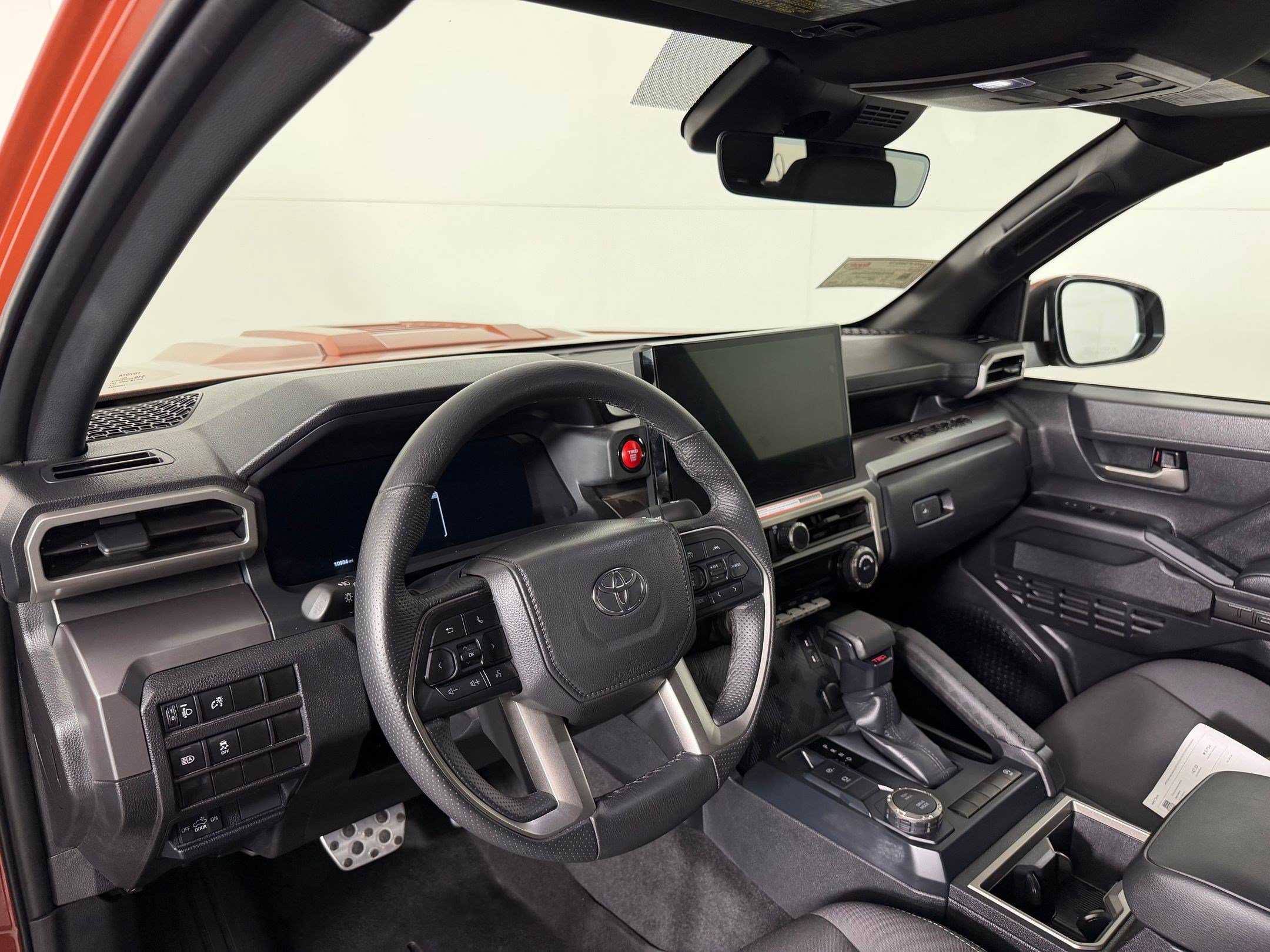 Used 2025 Toyota Tacoma TRD Sport RWD image 4