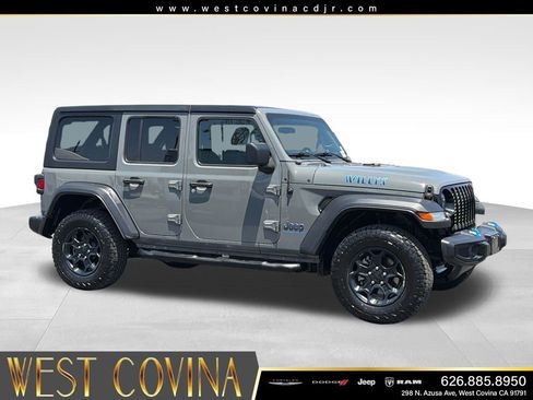 Used 2023 Jeep Wrangler Unlimited AWD/4WD image 1