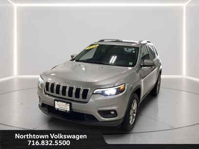 Used 2019 Jeep Cherokee Latitude Plus w/ Comfort/Convenience Group