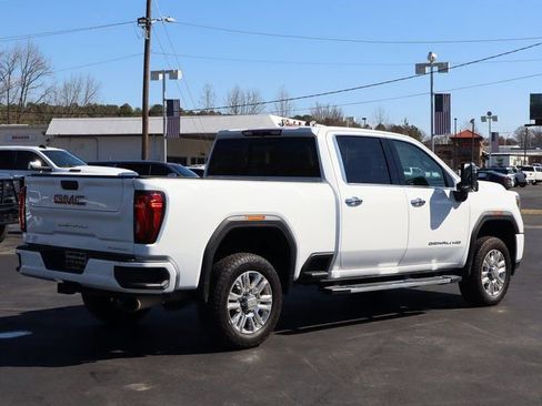 Used 2022 GMC Sierra 2500 Denali image 7