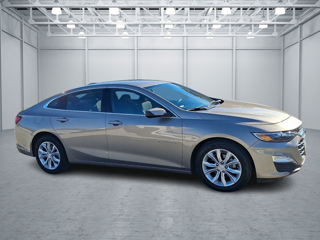 Used 2025 Chevrolet Malibu LT FWD image 6