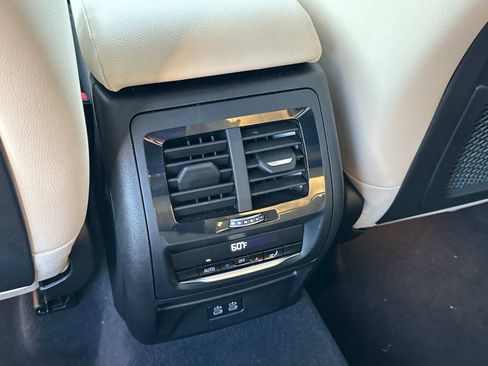 Used 2024 BMW X3 sDrive30i w/ Convenience Package image 15