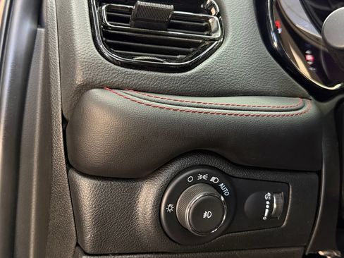 Used 2023 Dodge Durango R/T RWD image 17
