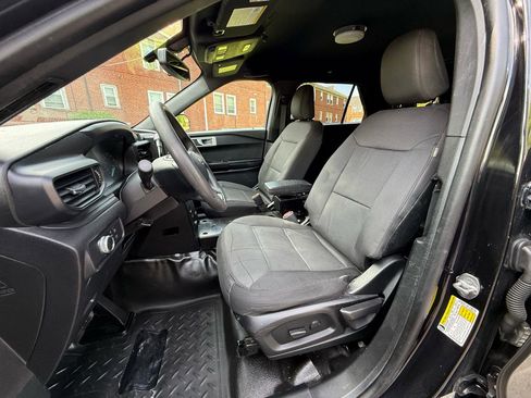 Used 2021 Ford Explorer 4WD Police Interceptor image 9