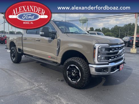 New 2027 Ford F350 Lariat w/ Tremor Off-Road Package AWD/4WD image 3