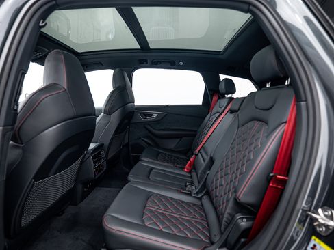 New 2026 Audi Q7 3.0T Prestige image 18