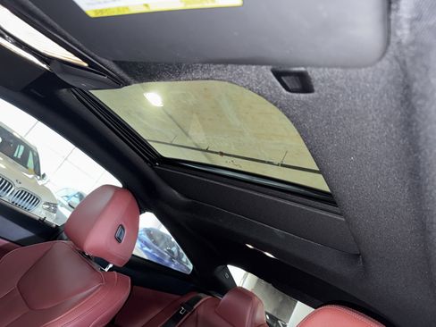 Certified 2025 BMW 430i Coupe w/ Convenience Package image 28