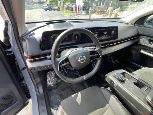 Certified 2024 Nissan Ariya FWD image 10