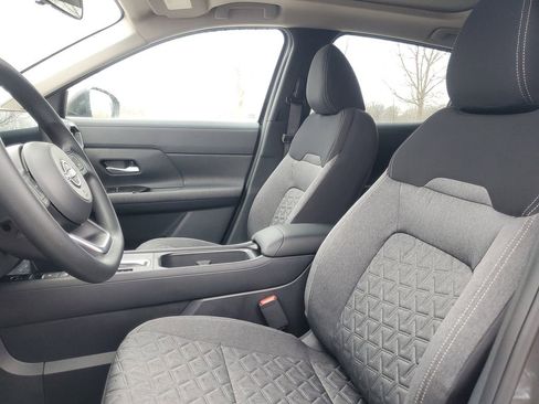 New 2026 Nissan Kicks SV image 11