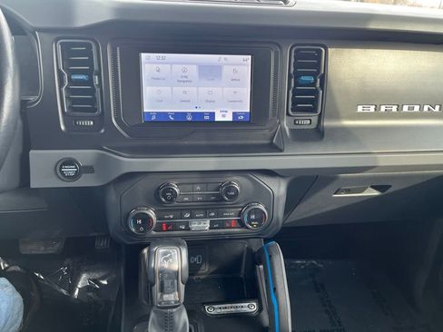 Used 2023 Ford Bronco Black Diamond image 36