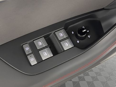 Used 2021 Audi RS 7 Sportback w/ Carbon Optic Package image 15