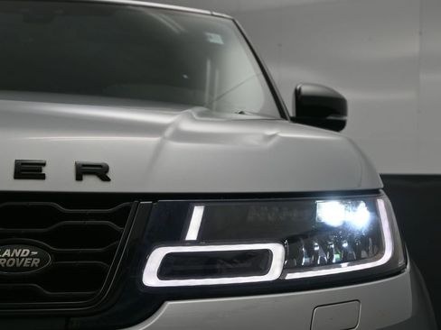 Used 2021 Land Rover Range Rover Sport HST AWD/4WD image 11