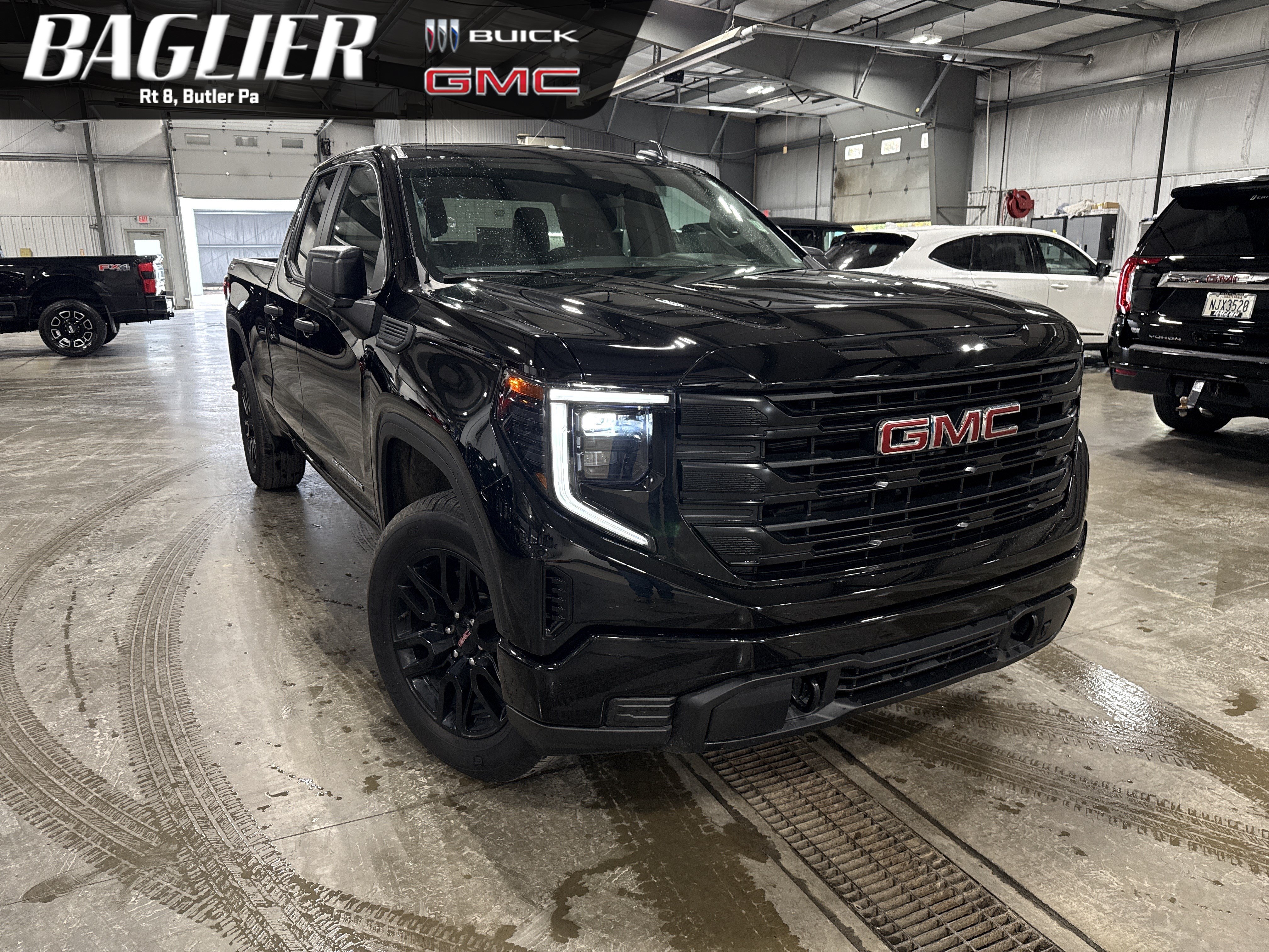 Used 2024 GMC Sierra 1500 Pro w/ Graphite Edition AWD/4WD image 1