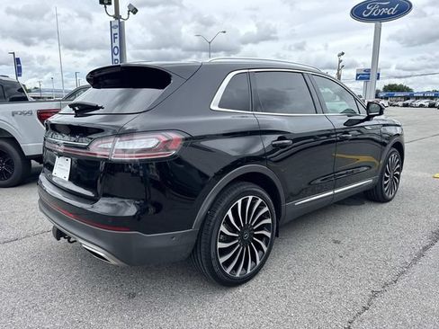 Certified 2023 Lincoln Nautilus Black Label w/ Class II Trailer Tow Package AWD/4WD image 5