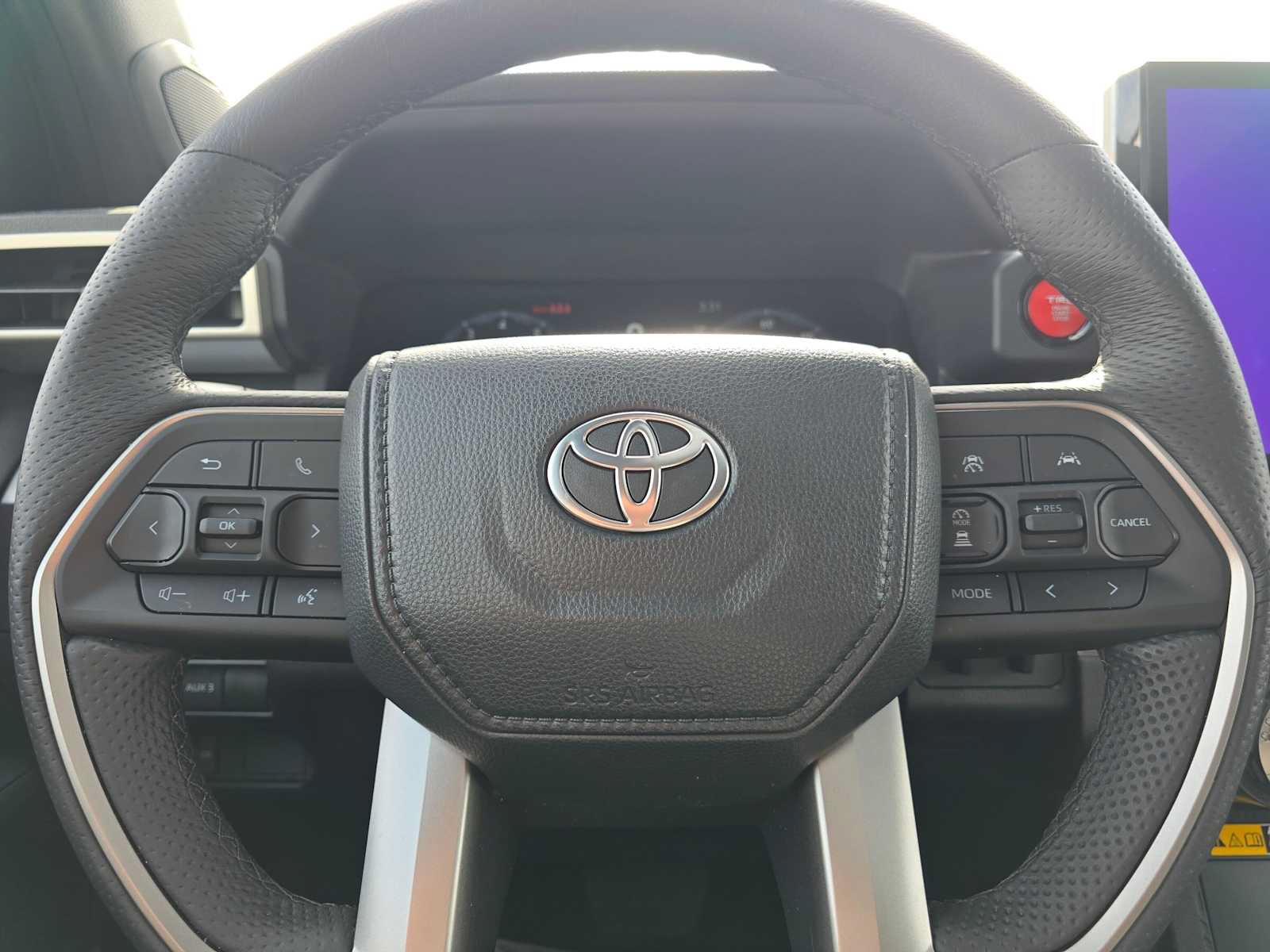 Used 2024 Toyota Tacoma TRD Off-Road w/ TRD Off Road Premium Package AWD/4WD image 27