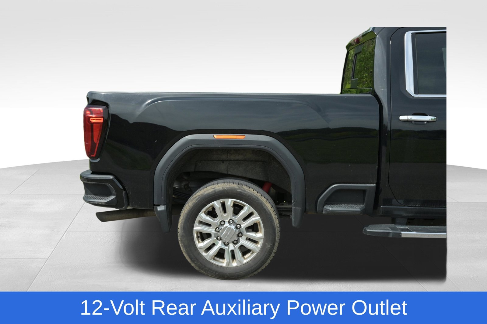Used 2023 GMC Sierra 2500 Denali w/ Denali Ultimate Package AWD/4WD image 43