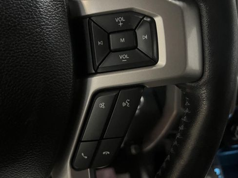 Used 2017 Ford F150 Lariat AWD/4WD image 13