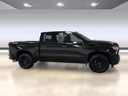 Used 2025 Chevrolet Silverado 1500 Custom AWD/4WD image 7
